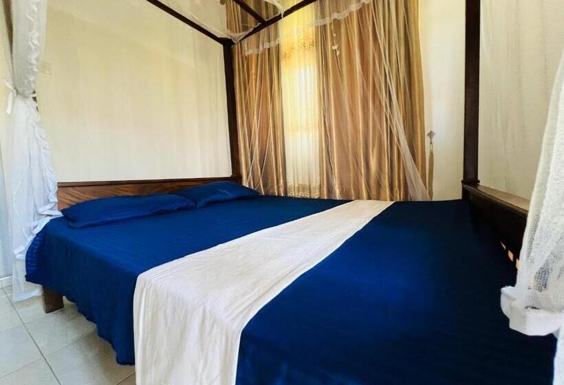 Pension The Hidden Gem Polhena