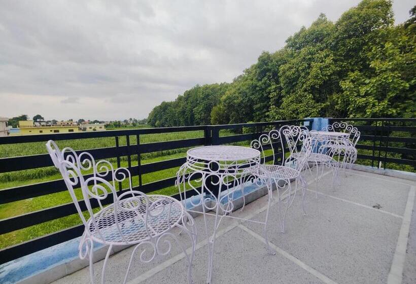 Alberg Hoztel Jollygrrant Doon