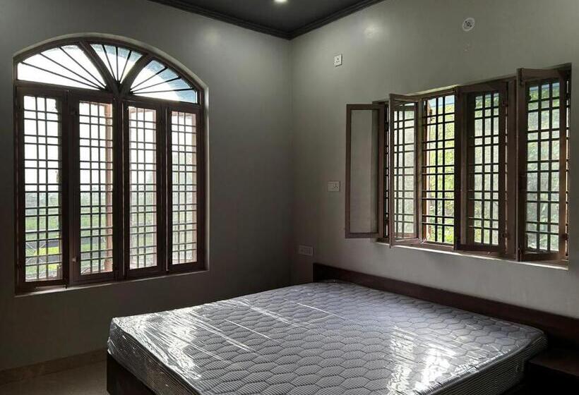 Alberg Hoztel Jollygrrant Doon