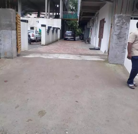 Retkeilymaja Sri Kakateeya Grand Residency Bhadrachalam Hotel Residency Stay Rooms