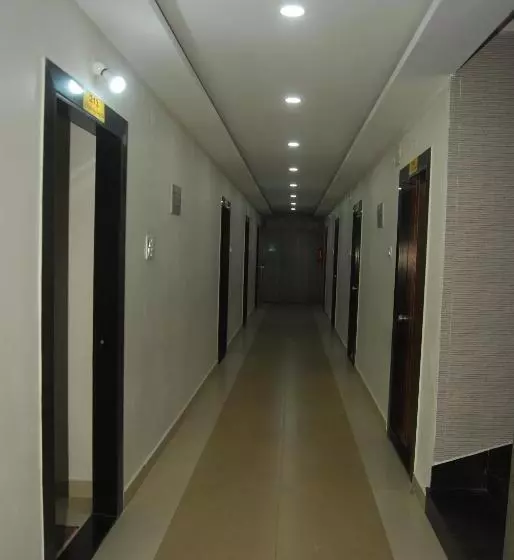 Retkeilymaja Sri Kakateeya Grand Residency Bhadrachalam Hotel Residency Stay Rooms