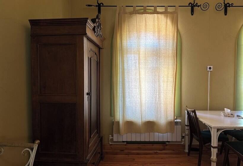 هاستل Villa Aleksandra