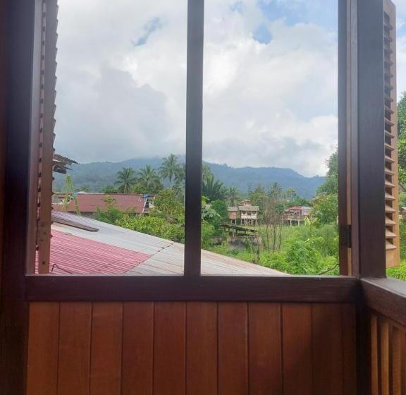 Chrisma Bed And Breakfast