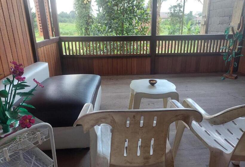 Chrisma Bed And Breakfast