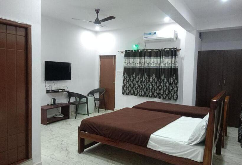 Green Island Nature Resort With Swimming Pool