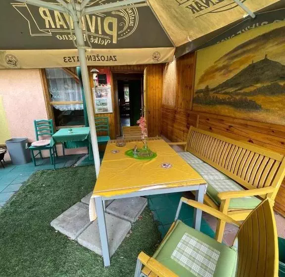 Hostinec  Pension U Havlů