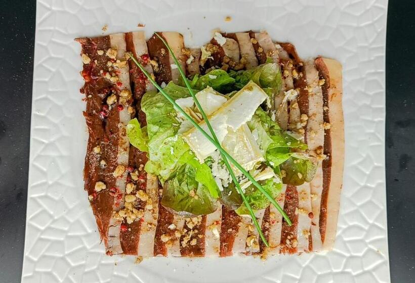 בית מלון כפרי Logis Hôtel Auberge De La Truffe