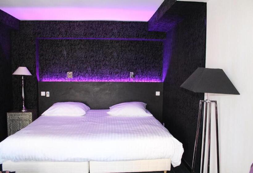 בית מלון כפרי Logis Hôtel Auberge De La Truffe