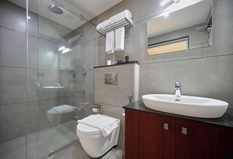 호텔 Q White Crescent