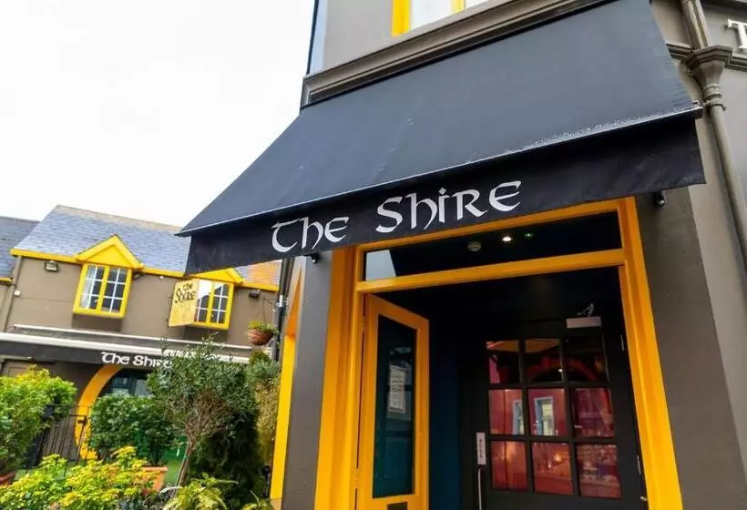 ホテル The Shire Accommodation