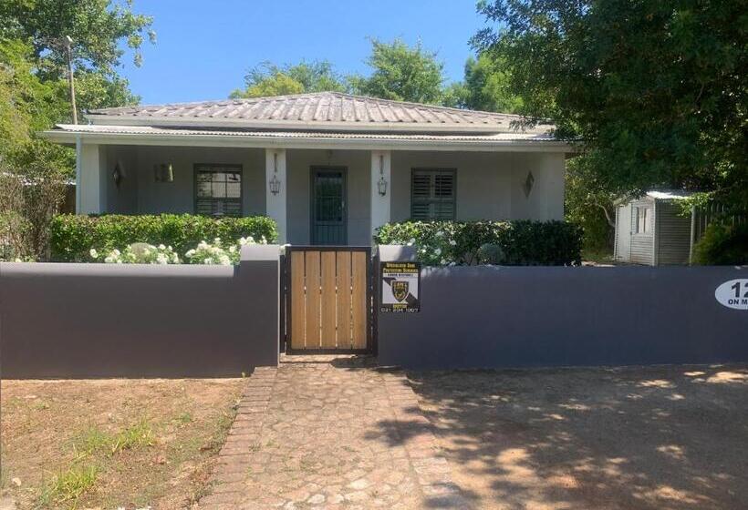 بنسيون 12onmaingreyton