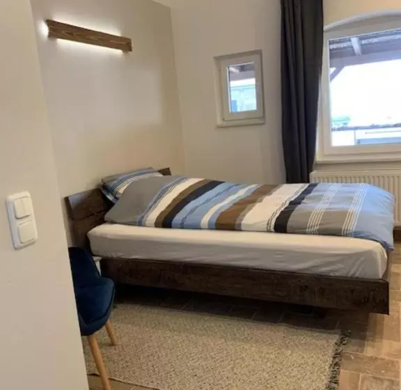 Majatalo Ferienhaus  Zum Tänzelnden Pony