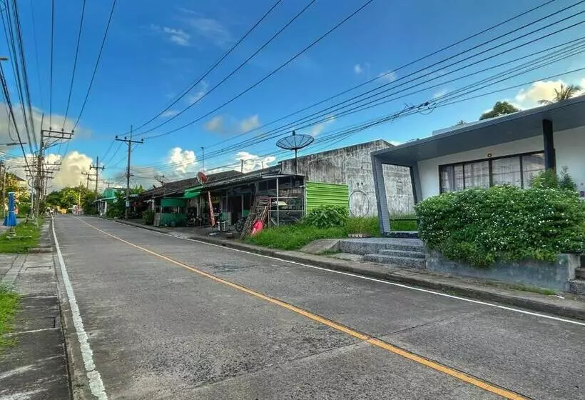 Majatalo Jk Studio, Koh Yao Noi