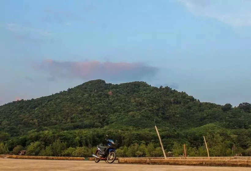 Majatalo Jk Studio, Koh Yao Noi