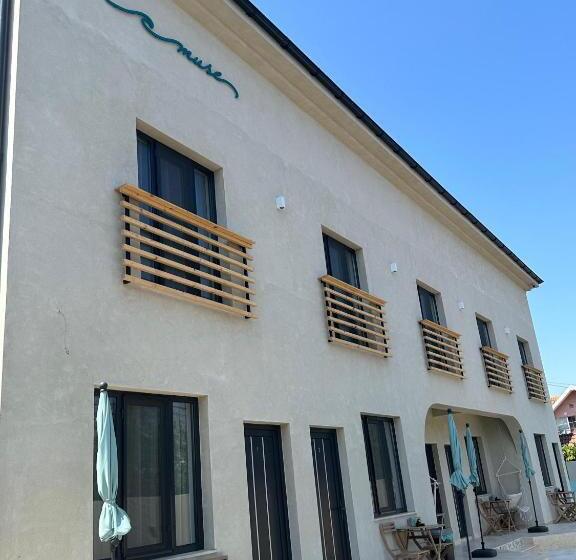 פנסיון Muse 2mai