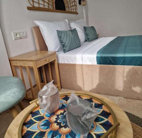 פנסיון Muse 2mai