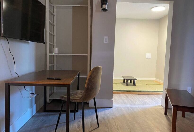 پانسیون Newly Renovated 1br1ba With Asian Style Tea Room