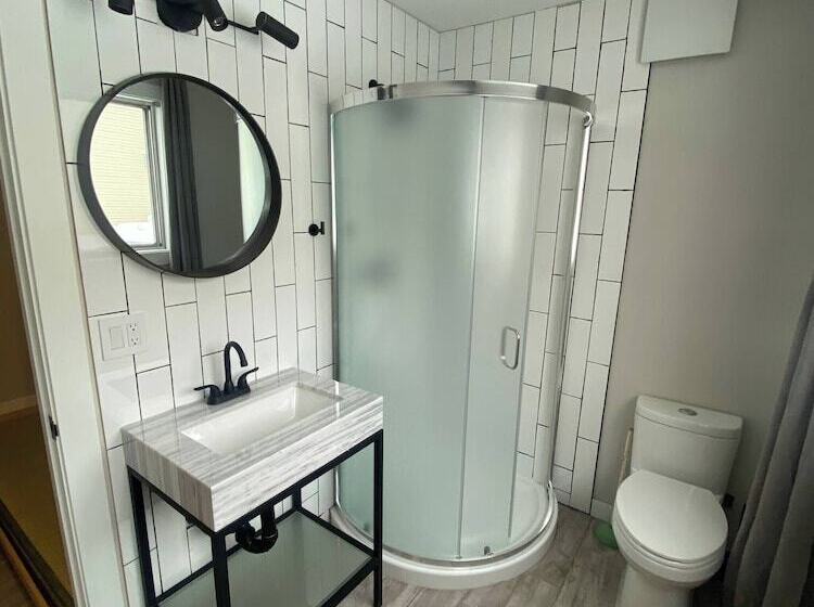 پانسیون Newly Renovated 1br1ba With Asian Style Tea Room