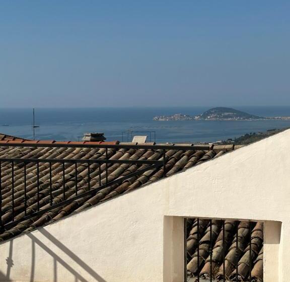 פנסיון Terrazza Maranola