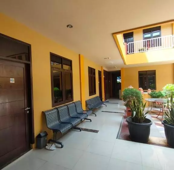 Majatalo Zaya Guest House