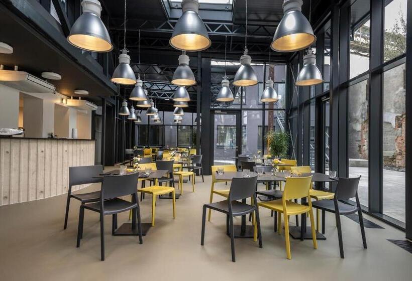 Design Hotel Vp1 Art