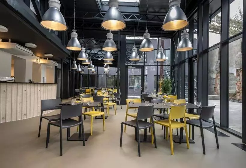Design Hotel Vp1 Art