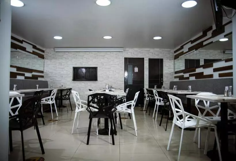 ホテル Aristo Tunja