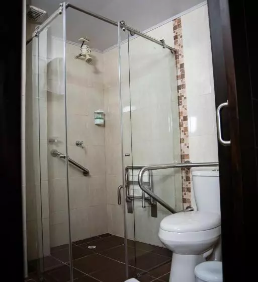 ホテル Aristo Tunja