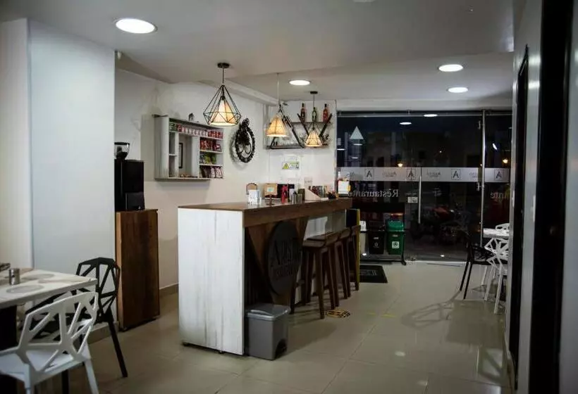 ホテル Aristo Tunja
