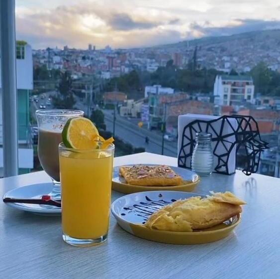 ホテル Aristo Tunja