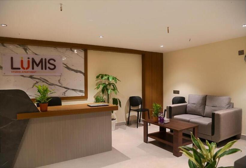 هتل Lumis Studio Apartment