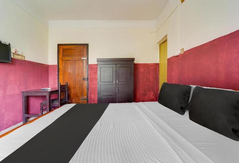 酒店 Oyo Sai Tourist Home