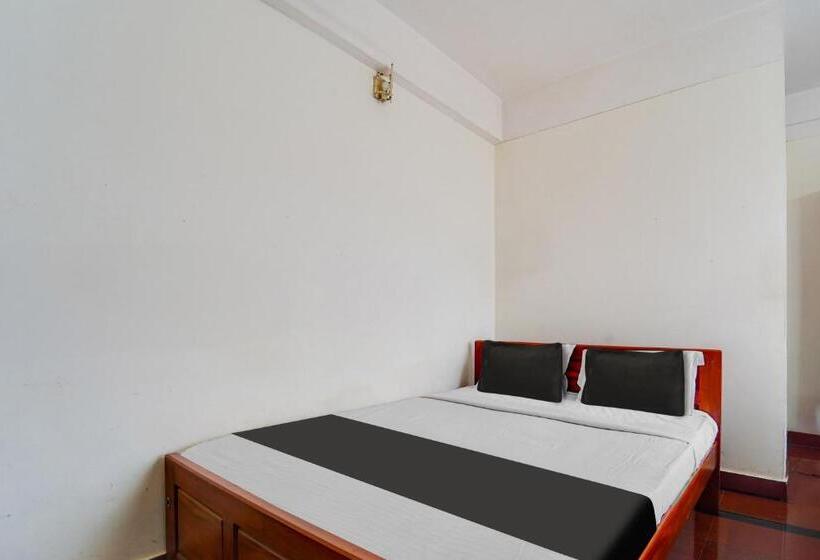 酒店 Oyo Sai Tourist Home