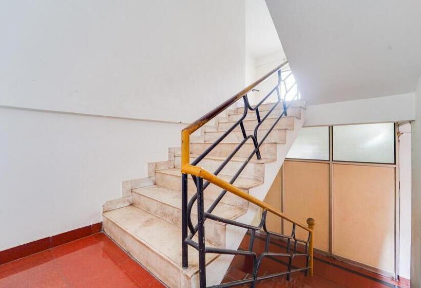 酒店 Oyo Sai Tourist Home