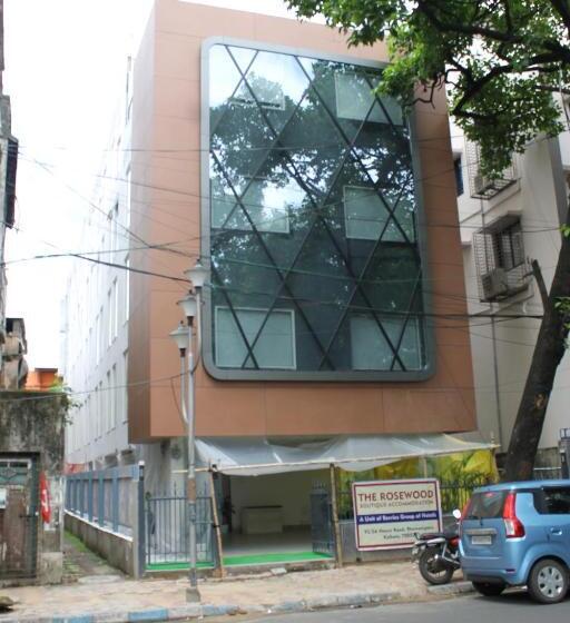 هتل The Rosewood   Berries Group