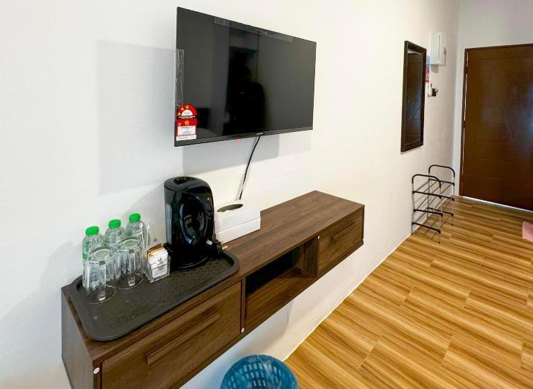 汽车旅馆  Ombak Beach Inn Resort