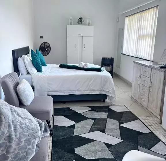 Majatalo Ameni Air B&b