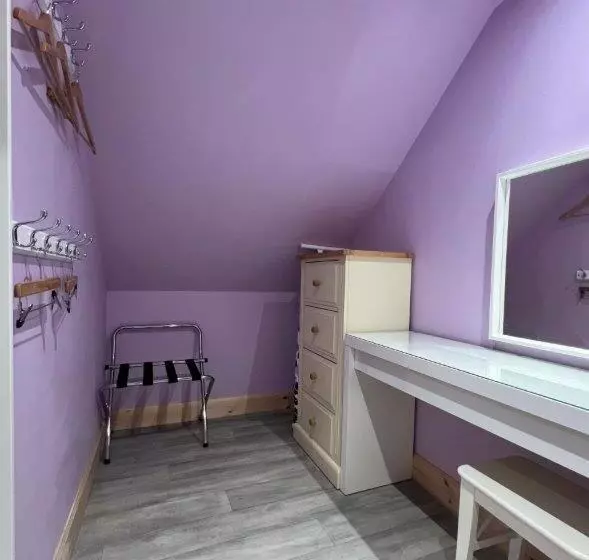 Majatalo Endeavour Guest House