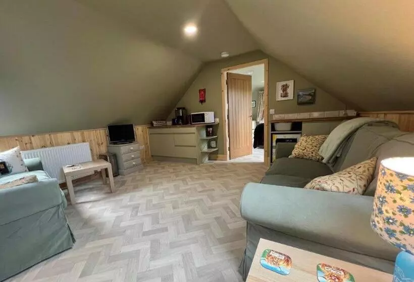 Majatalo Endeavour Guest House