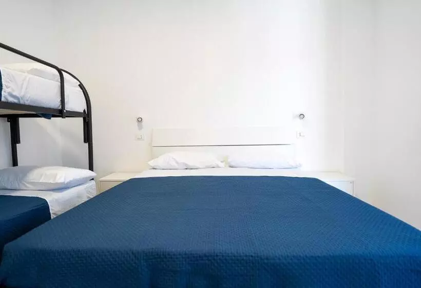 پانسیون Prestige House 8