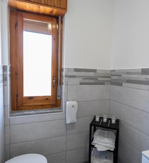 پانسیون Prestige House 8