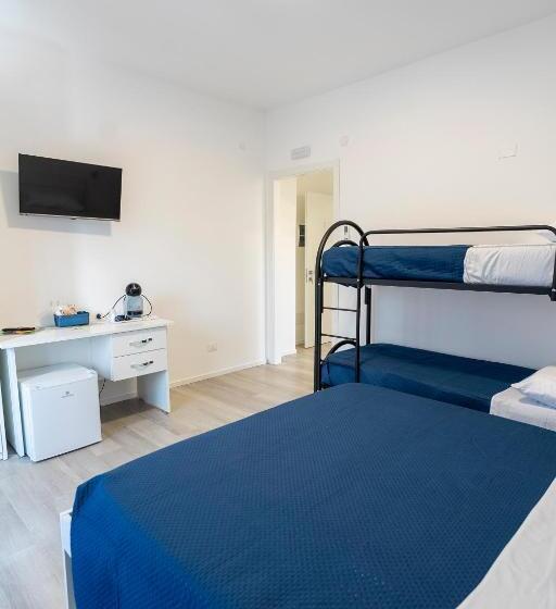 پانسیون Prestige House 8