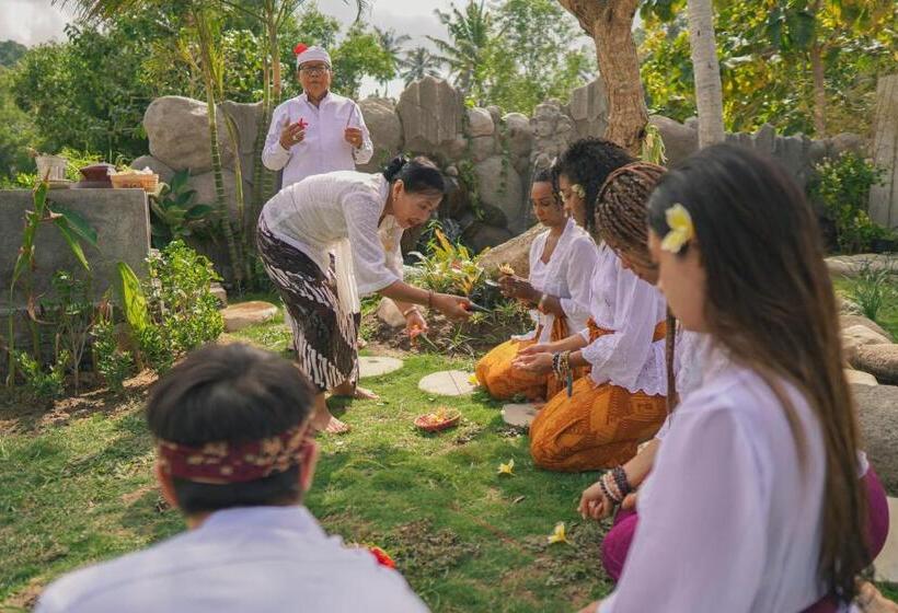 リゾートホテル Bhalance Retreat