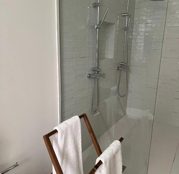 تختخواب و صبحانه Casa Lis