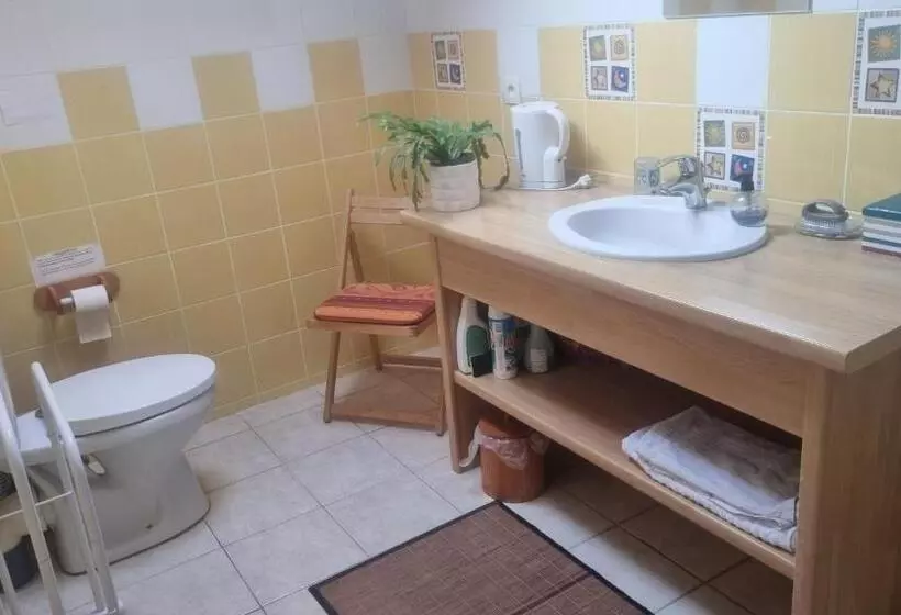 Aamiaismajoitus (B&B) Chambres D Hôtes Entre Niort Et Marais Poitevin