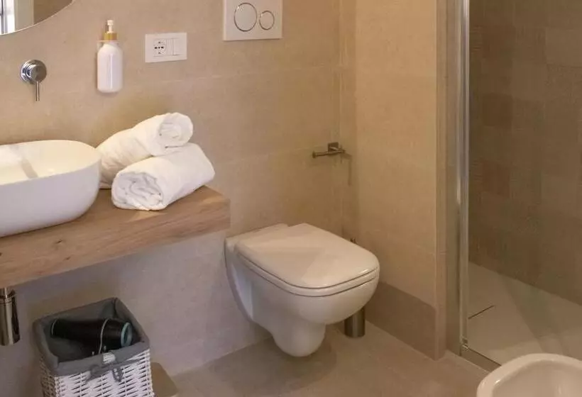 Aamiaismajoitus (B&B) Hostuni