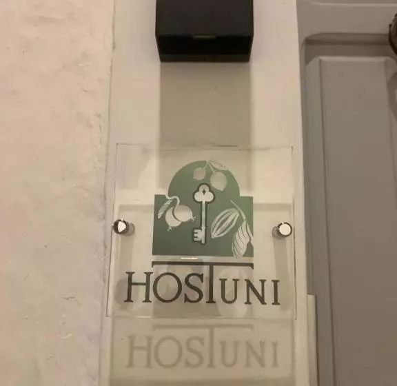 Aamiaismajoitus (B&B) Hostuni