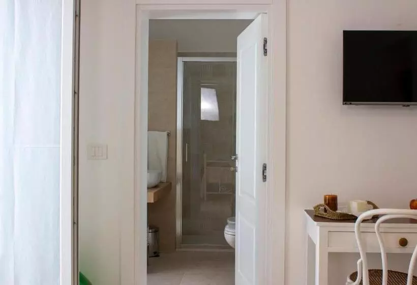 Aamiaismajoitus (B&B) Hostuni