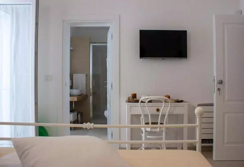 Aamiaismajoitus (B&B) Hostuni