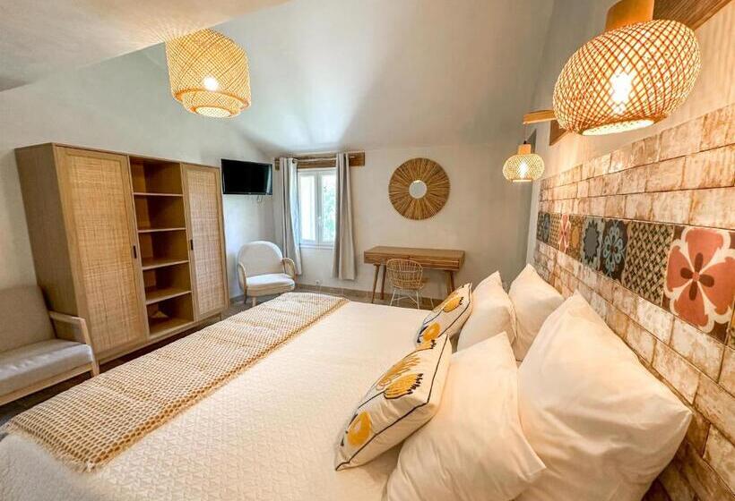 Bed and Breakfast Mas Leblanc Des Alpilles